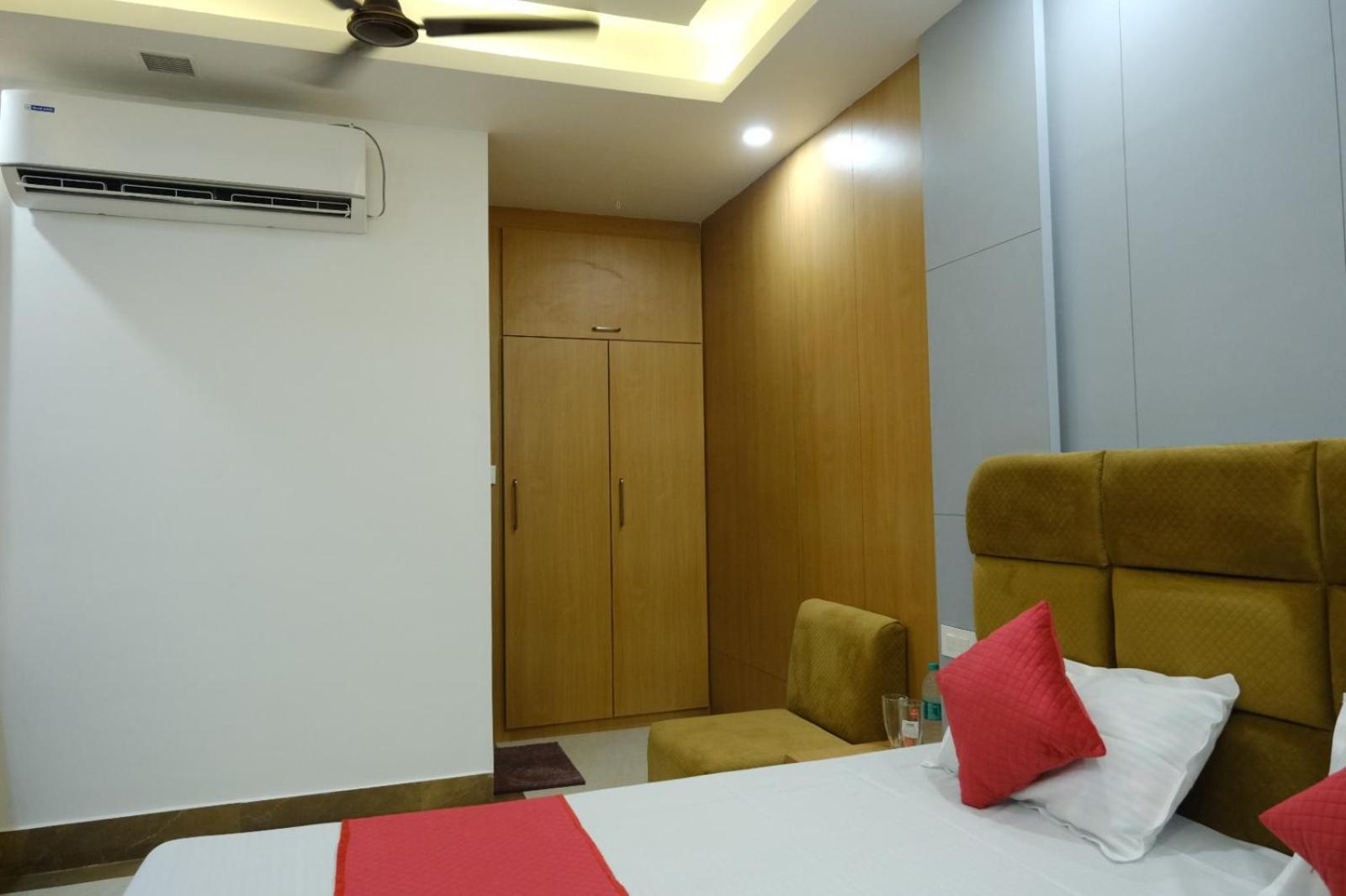 Hotel Golden Continental 데오가르 외부 사진