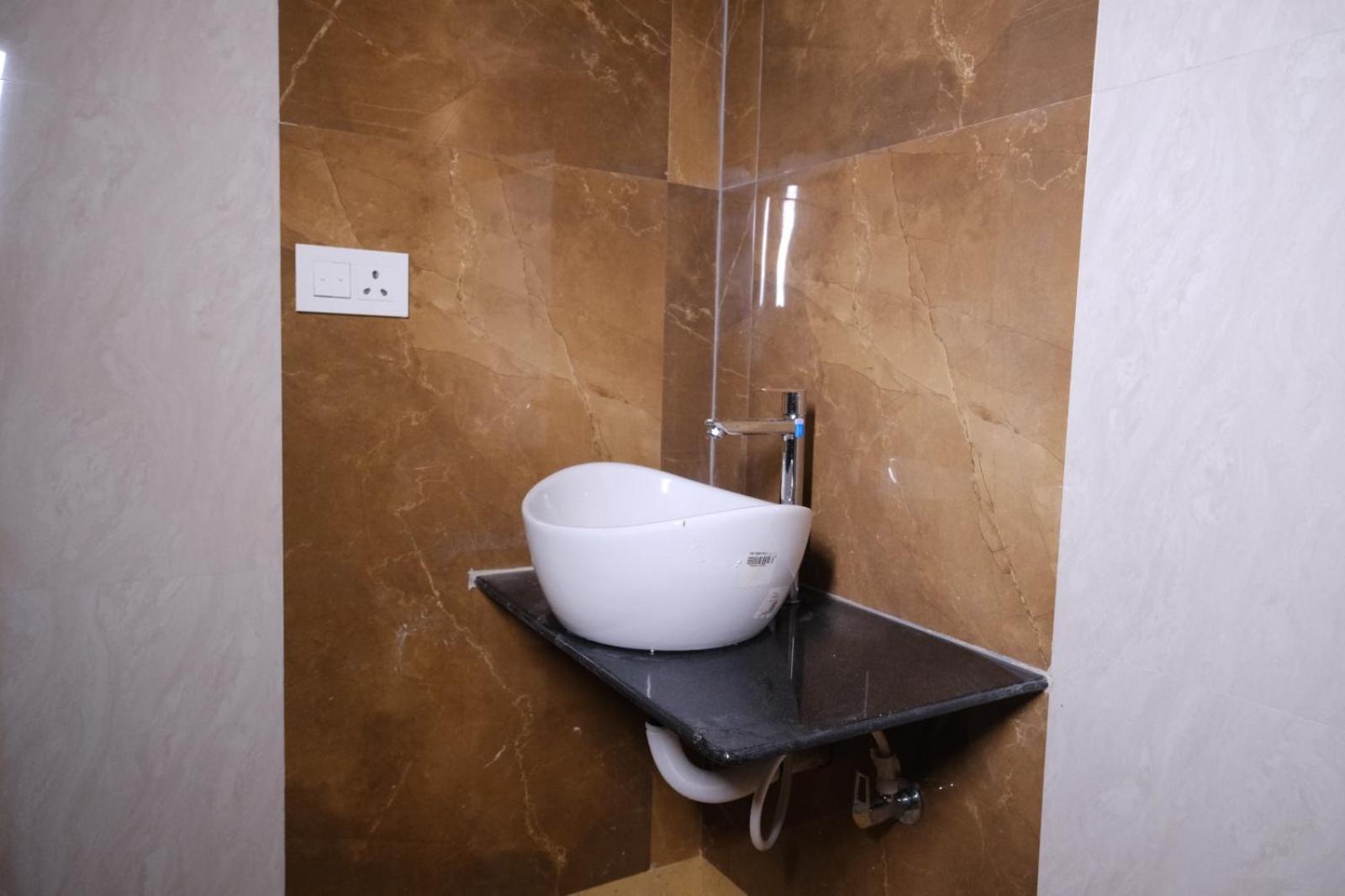 Hotel Golden Continental 데오가르 외부 사진
